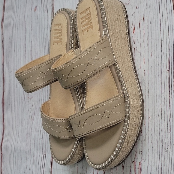 Frye Women's Beige Leather Espadrille Wedges Size 8 - Picture 9 of 9